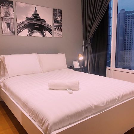Sky Suites Klcc By Luna Kuala Lumpur Exterior foto