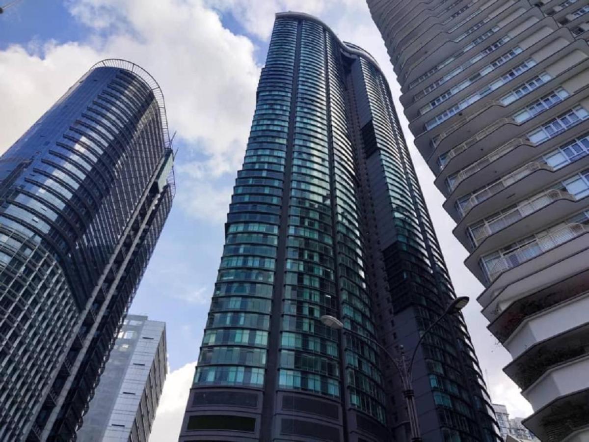 Sky Suites Klcc By Luna Kuala Lumpur Exterior foto