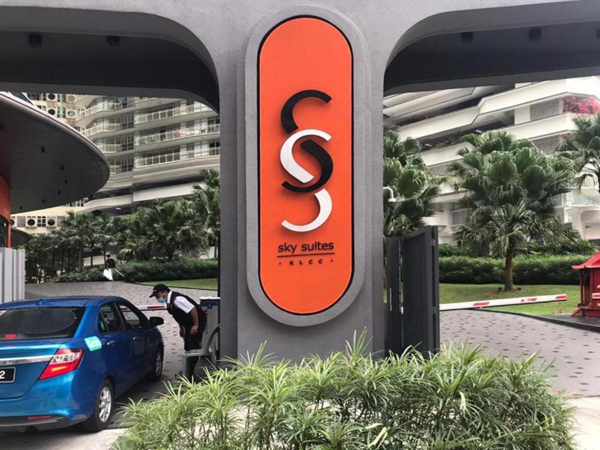 Sky Suites Klcc By Luna Kuala Lumpur Exterior foto