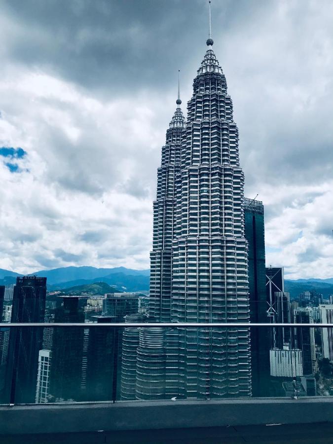 Sky Suites Klcc By Luna Kuala Lumpur Exterior foto
